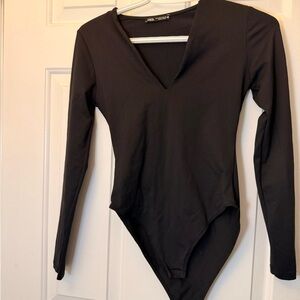 Zara Classic Black Top